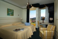 /album/die-zimmer1/camera-abano-astoria-grande-jpg1/